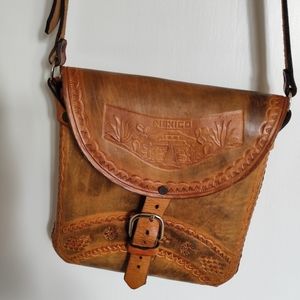 Vintage Tooled Leather Crossbody Purse/Tan Brown Flap Top Bag